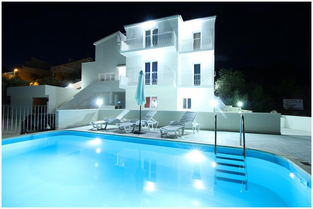 Apartments Huljev Primošten Exterior foto