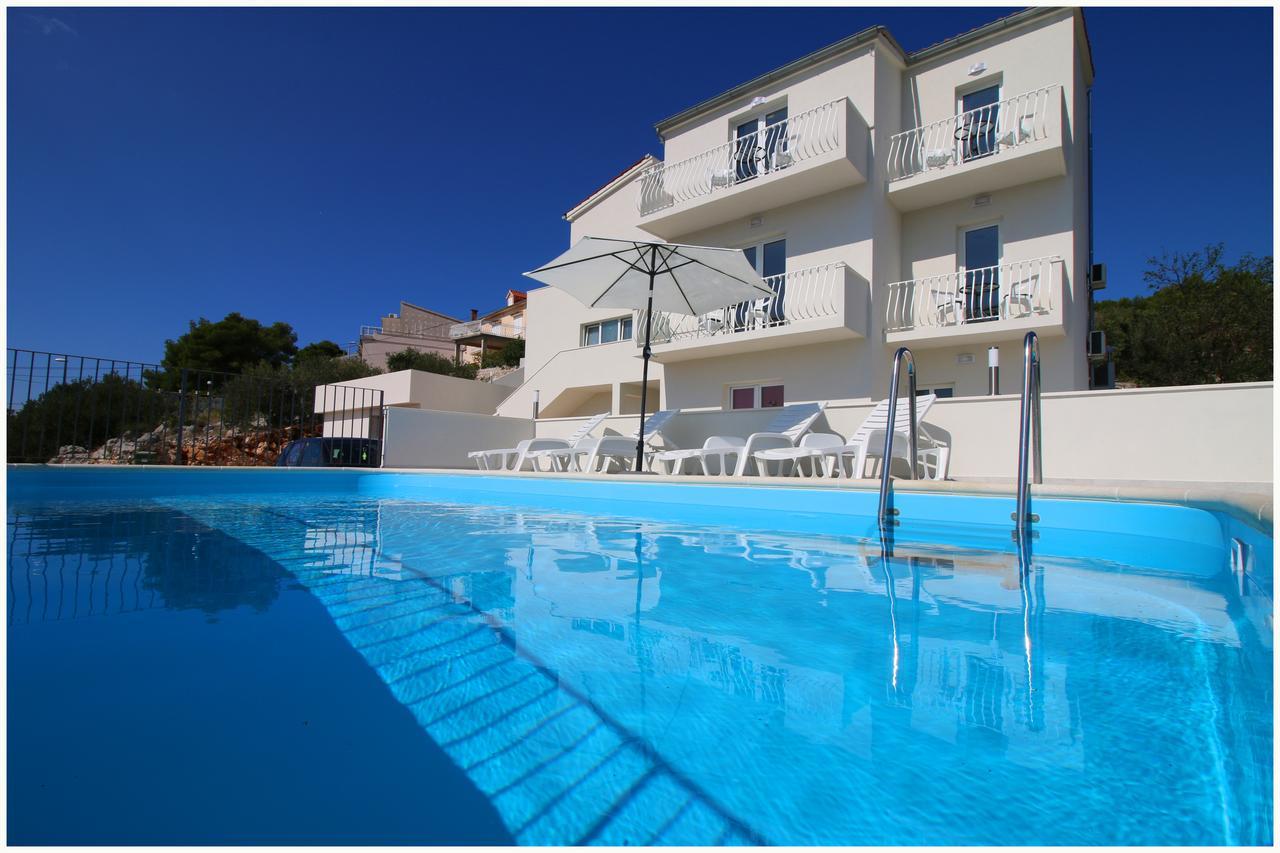 Apartments Huljev Primošten Exterior foto
